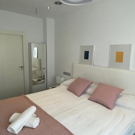 Moderno Apartamento Con Plaza De Garaje En Pleno Centro De Альмерия Экстерьер фото